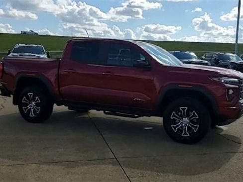 Certified 2024 GMC Canyon AT4 w/ AT4 Premium Package image 2