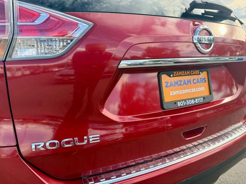 Used 2015 Nissan Rogue SL AWD/4WD image 21