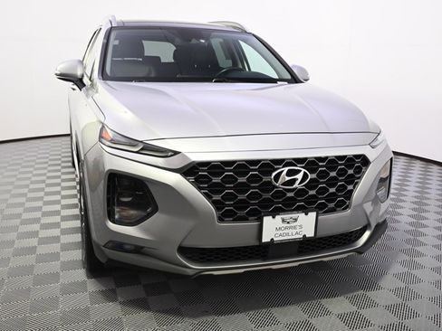 Used 2020 Hyundai Santa Fe SEL w/ Convenience + Premium Package image 4