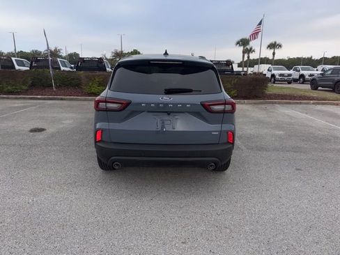 Used 2025 Ford Escape ST-Line w/ Equipment Group 301A image 6