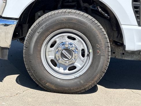 New 2026 Ford F250 XL image 27