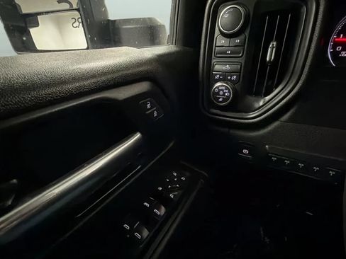 Used 2022 Chevrolet Silverado 2500 W/T w/ WT Convenience Package AWD/4WD image 16