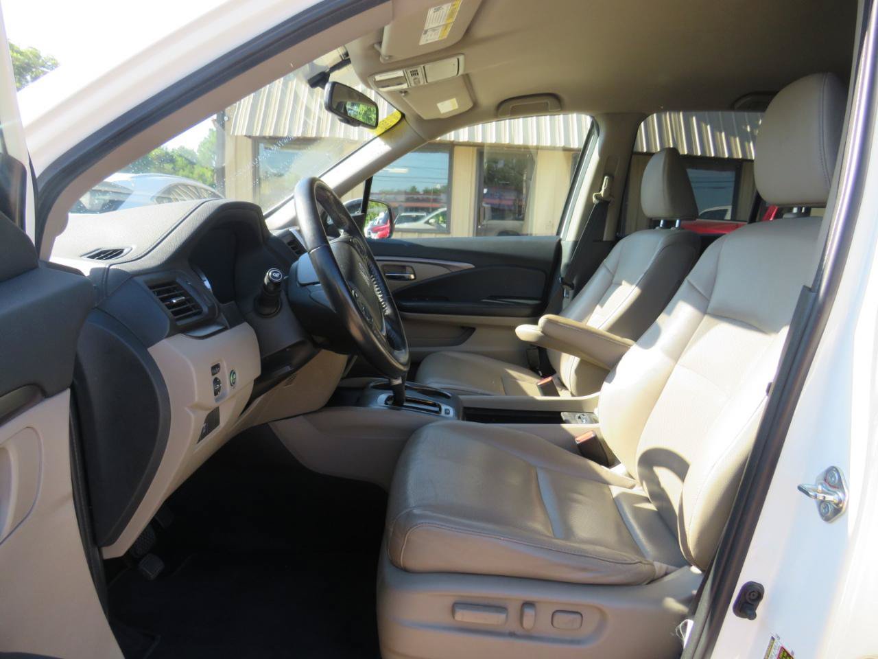 Used 2018 Honda Ridgeline RTL-T image 13