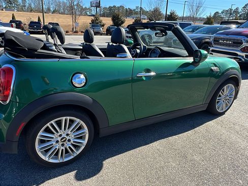 Used 2024 MINI Cooper S image 8