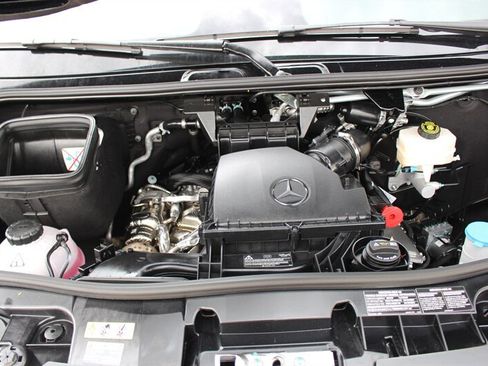 Used 2026 Mercedes-Benz Sprinter 2500 image 28