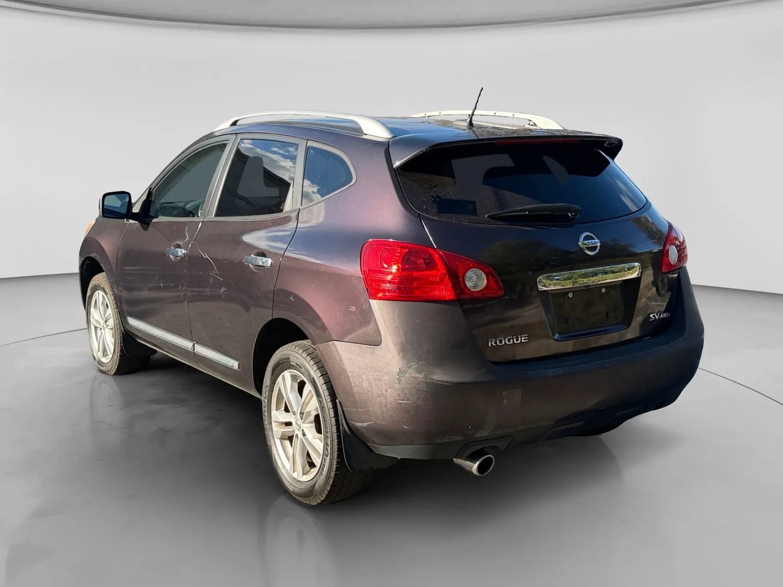 Used 2013 Nissan Rogue SV w/ Premium Pkg AWD/4WD image 3