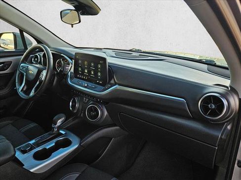Certified 2025 Chevrolet Blazer LT image 21