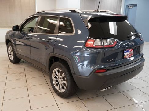 Used 2021 Jeep Cherokee Latitude Lux w/ Sun & Sound Group AWD/4WD image 10