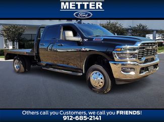 Used 2025 RAM 3500 Tradesman w/ Chrome Appearance Group video 1