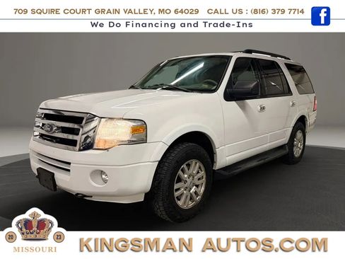 Used 2013 Ford Expedition XLT AWD/4WD image 2