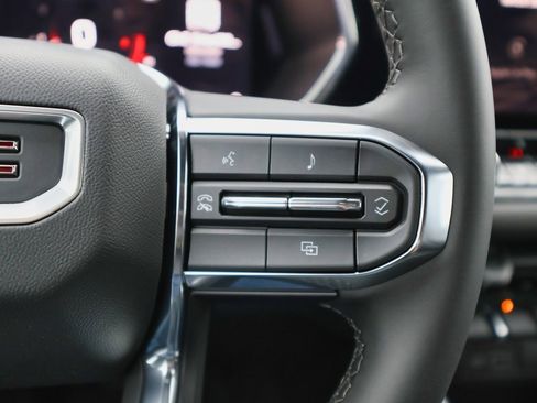 New 2026 GMC Canyon Elevation w/ Convenience Package image 19