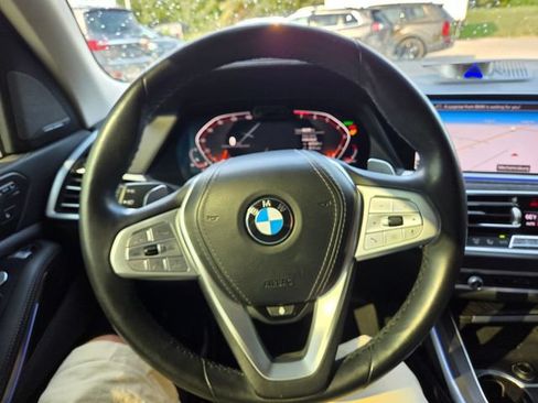 Used 2020 BMW X7 xDrive40i w/ Executive Package AWD/4WD image 3