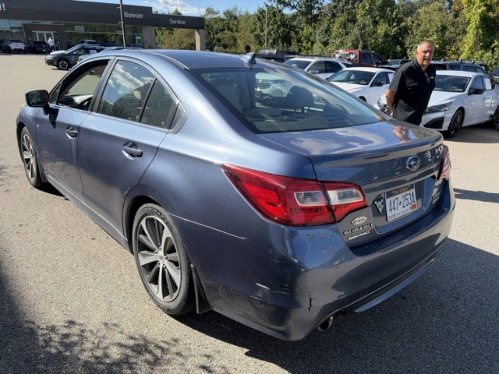 Used 2016 Subaru Legacy 2.5i Limited AWD/4WD image 7