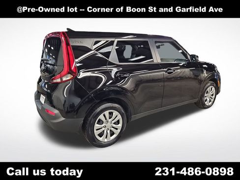 Used 2020 Kia Soul LX FWD image 5