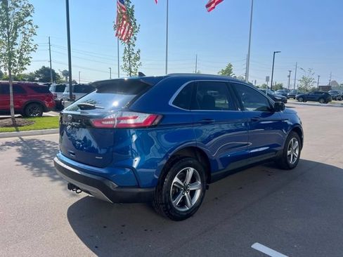 Used 2024 Ford Edge SEL w/ Convenience Package AWD/4WD image 5