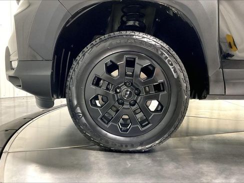 Used 2023 Honda Ridgeline Sport image 9