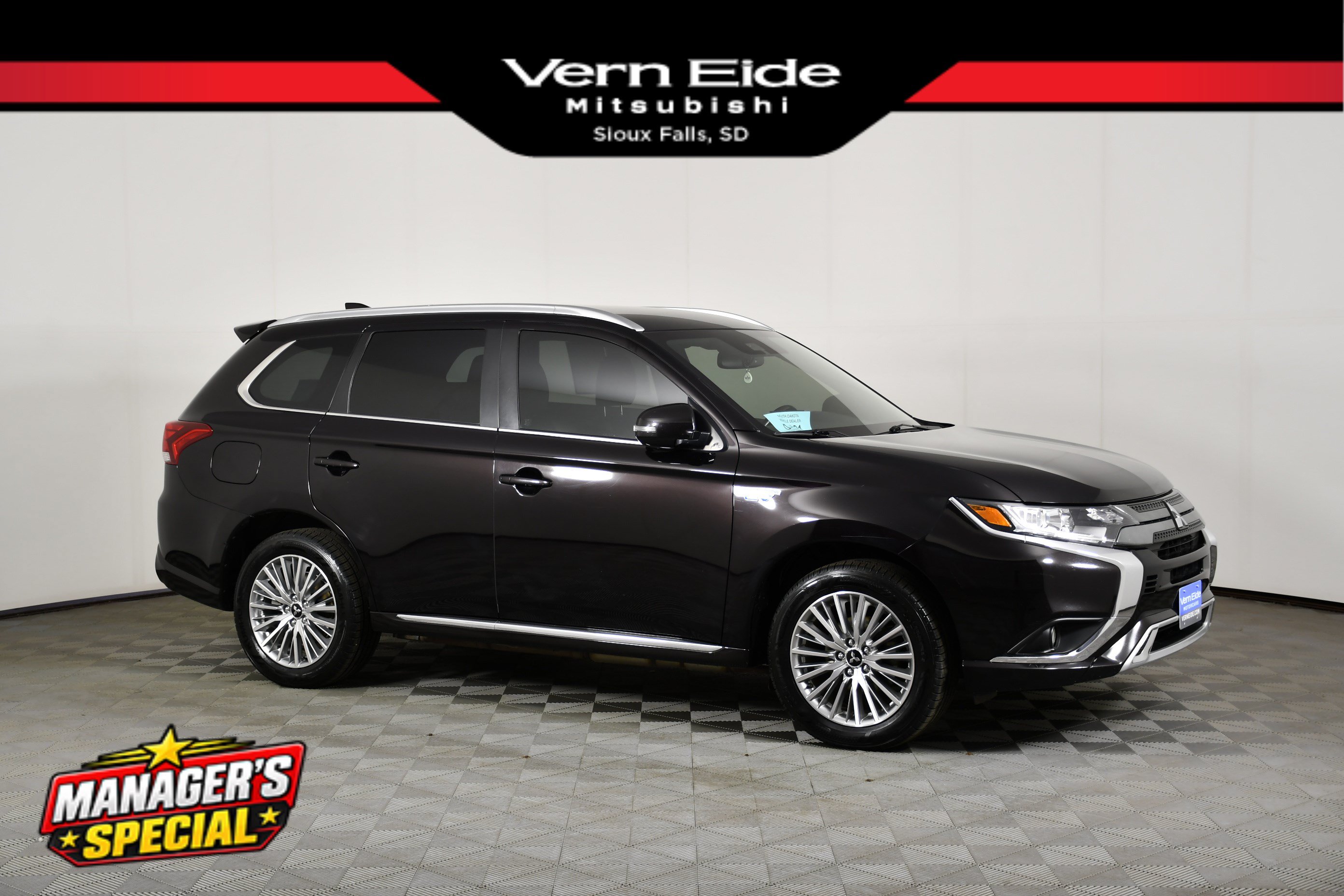 Used 2020 Mitsubishi Outlander SEL AWD/4WD image 1