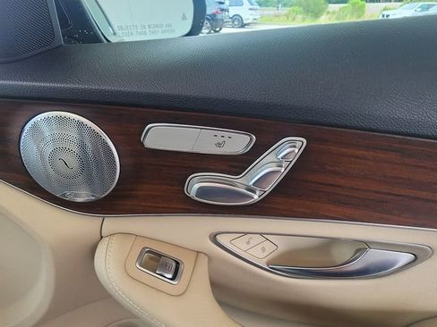 Used 2021 Mercedes-Benz C 300 Sedan image 29