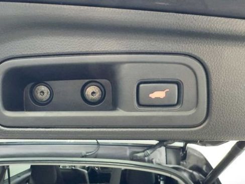 Used 2021 Honda Pilot Special Edition image 37