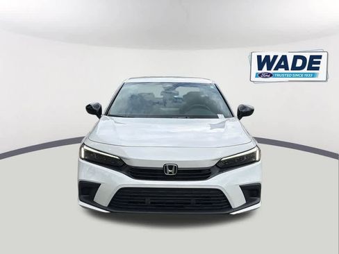 Used 2024 Honda Civic Sport image 2