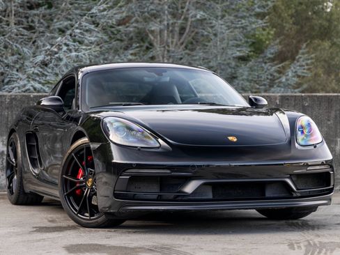 Certified 2018 Porsche 718 Cayman GTS image 6
