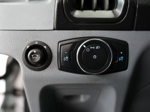 Used 2019 Ford Transit 250 130 Low Roof image 32