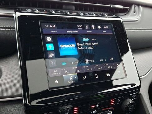 Certified 2024 Jeep Grand Cherokee Laredo X w/ Luxury Tech Group I image 22