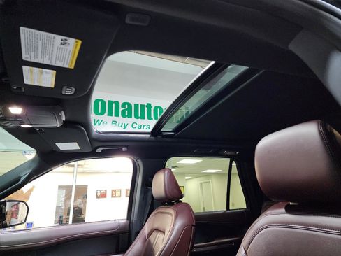 Used 2024 Ford Expedition Max Limited AWD/4WD image 48