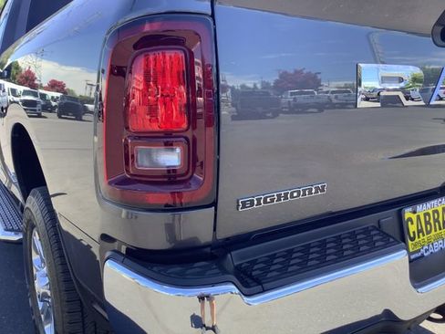 Used 2025 RAM 2500 Big Horn AWD/4WD image 45