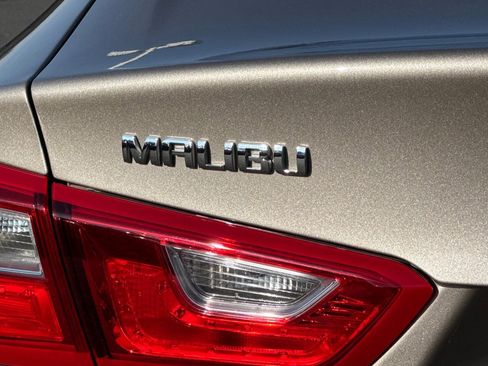 Used 2024 Chevrolet Malibu LT image 47