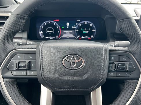 New 2026 Toyota Tacoma TRD Off-Road image 19