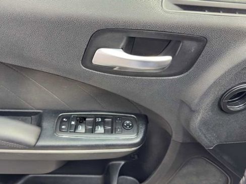 Used 2018 Dodge Charger SXT Plus w/ Beats Audio Group RWD image 16