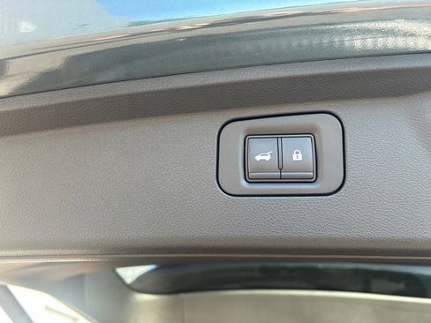 Certified 2025 Nissan Armada Platinum Reserve AWD/4WD image 29