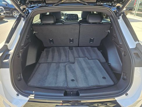 Used 2025 Chevrolet Equinox EV RS w/ Active Safety Package 3 AWD/4WD image 13