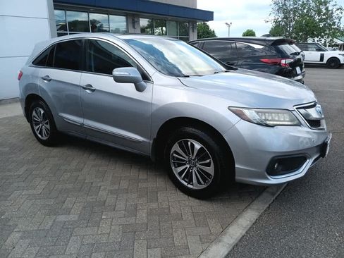 Used 2017 Acura RDX AWD w/ Advance Package image 6
