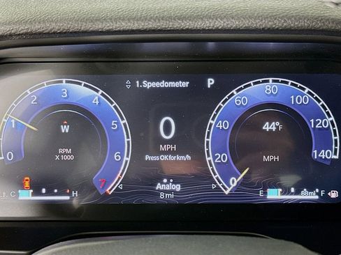 New 2025 Jeep Grand Cherokee Altitude image 17