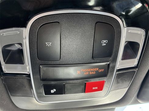 Used 2025 Hyundai Santa Cruz SEL image 33