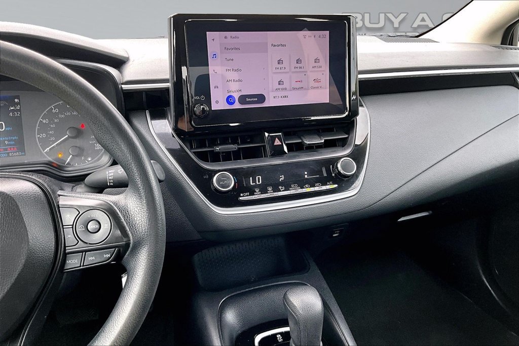 Used 2024 Toyota Corolla LE FWD image 6