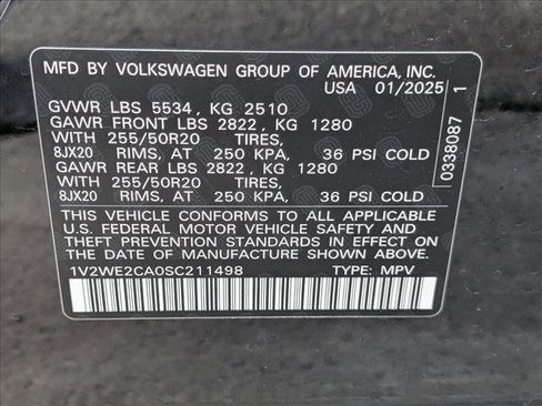 Used 2025 Volkswagen Atlas Cross Sport SE image 23