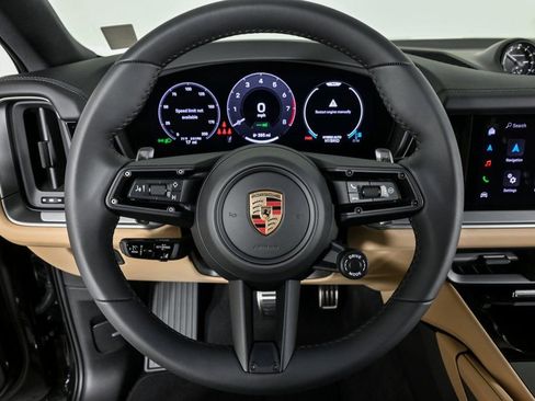 New 2025 Porsche Cayenne S image 9