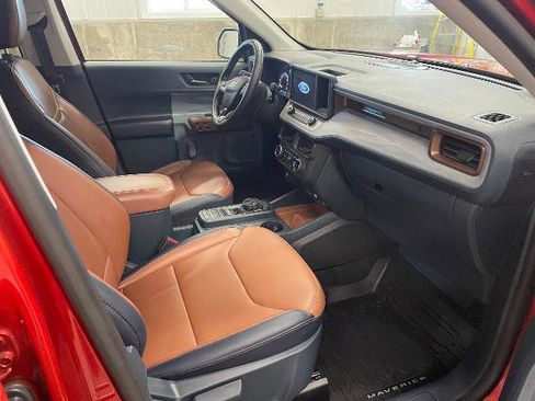 Certified 2024 Ford Maverick Lariat w/ 4K Tow Package AWD/4WD image 29