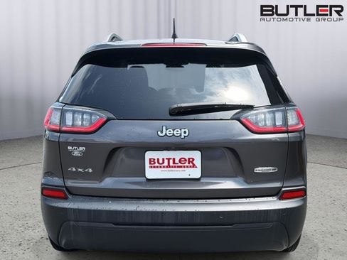 Used 2020 Jeep Cherokee Latitude Plus AWD/4WD image 5