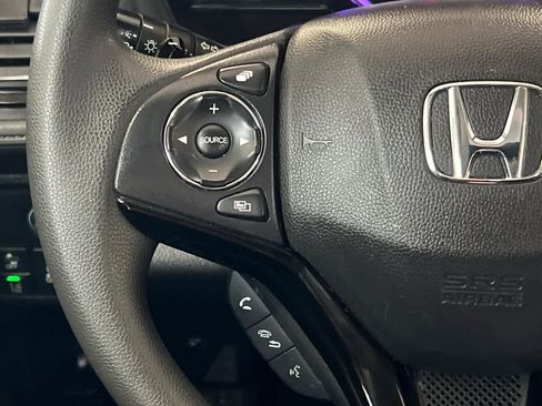 Used 2022 Honda HR-V EX image 25