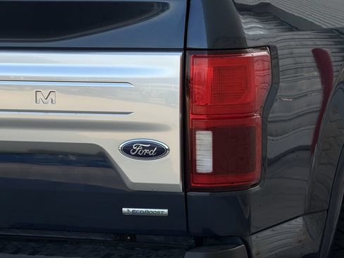 Used 2019 Ford F150 Platinum w/ Equipment Group 701A Luxury AWD/4WD image 11