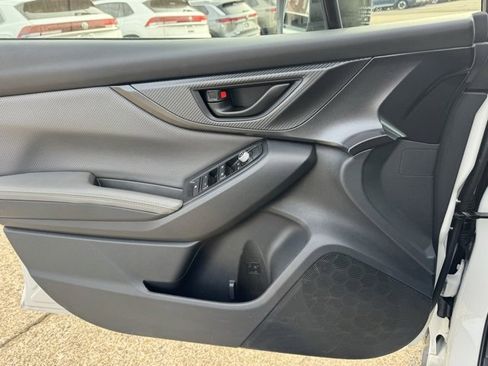 Used 2022 Subaru Crosstrek 2.5i Sport w/ Moonroof Package image 23