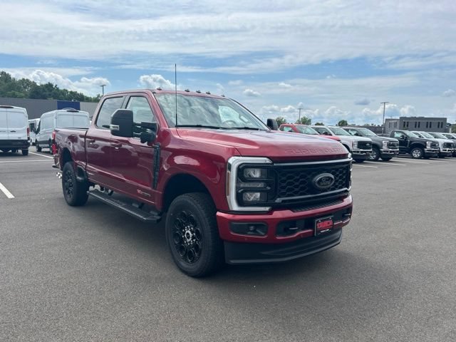 New 2026 Ford F350 Lariat w/ Black Appearance Package AWD/4WD image 1