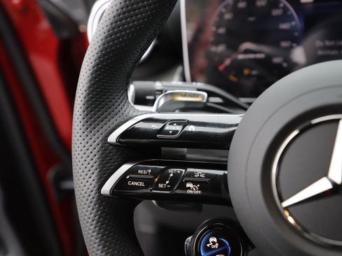 Used 2025 Mercedes-Benz GLC 43 AMG GLC 43 AMG image 24