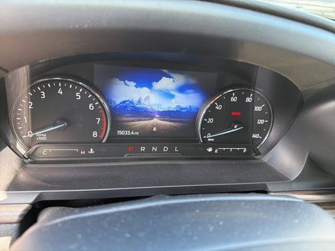 Used 2022 Ford Explorer Limited w/ Equipment Group 301A image 11