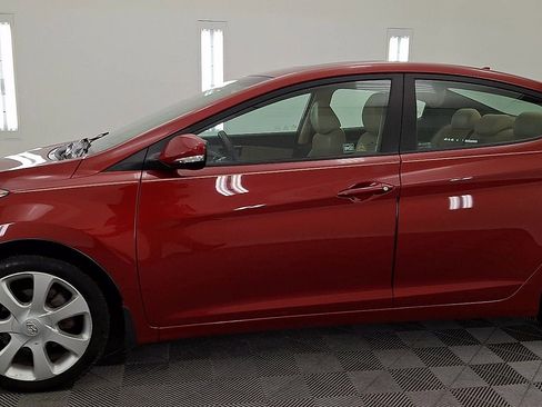 Used 2012 Hyundai Elantra Limited image 9