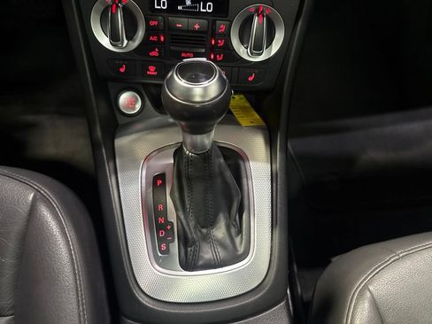 Used 2015 Audi Q3 2.0T Premium Plus AWD/4WD image 19